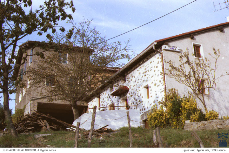 San Juan baseliza eta baserria