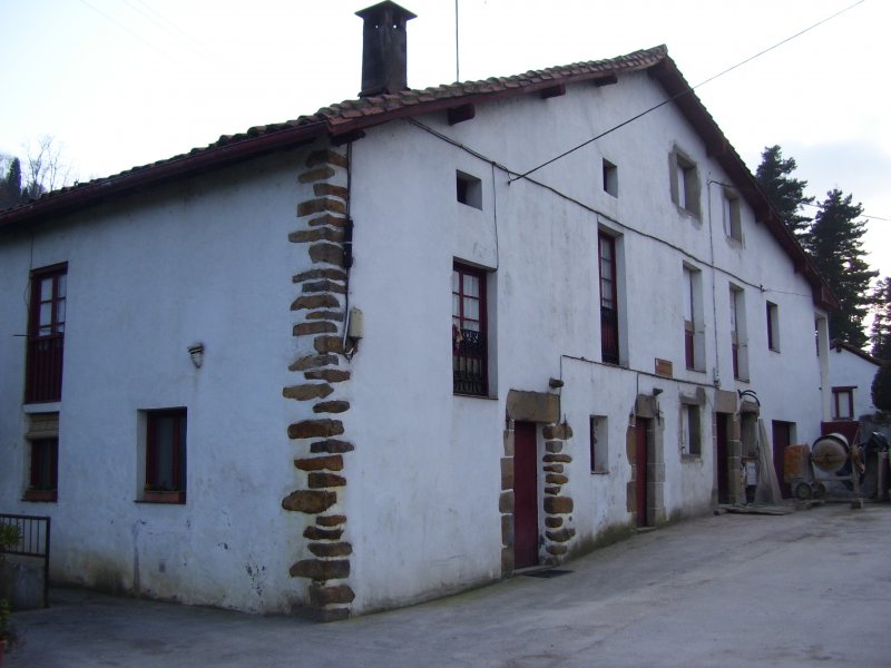Uribetxeberri baserria
