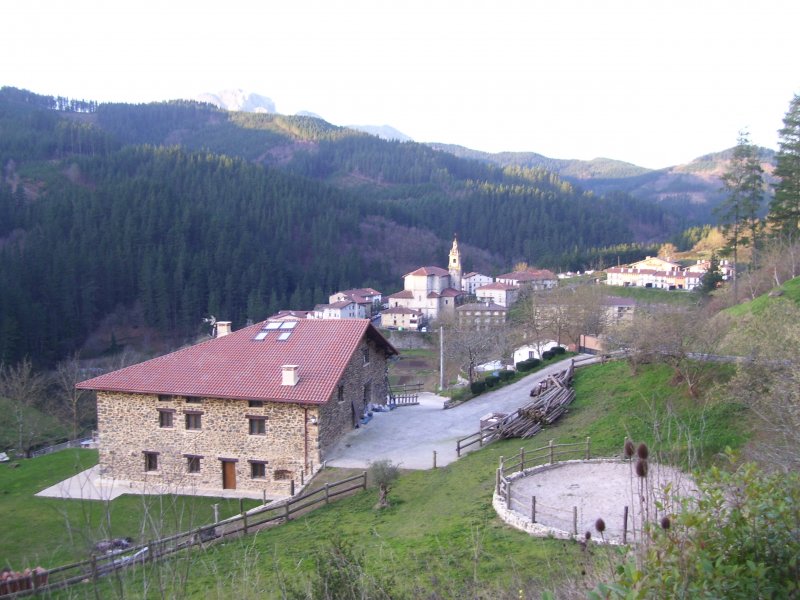 Garraztegi baserria